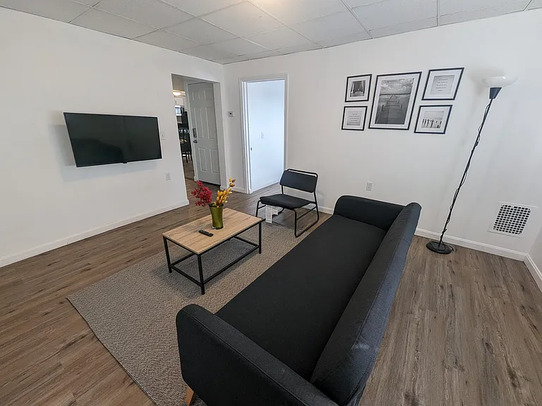 4122 Perrysville Ave #2 — Photo 4