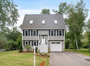 19 Waterview Ave, NORTH BILLERICA, MA 01862