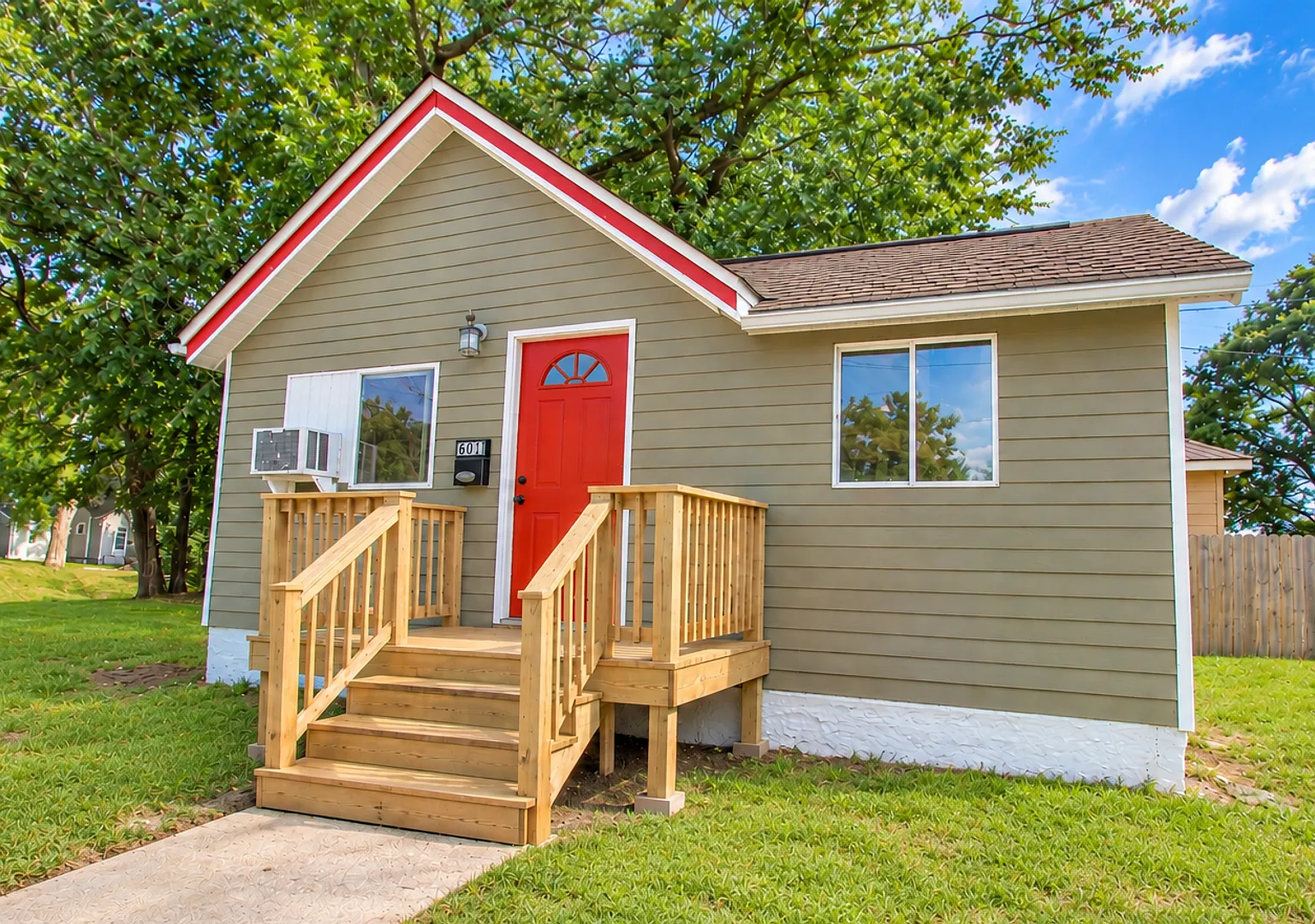 Adorable one bedroom house for rent in Sioux Falls — Photo 1
