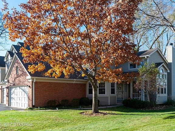 2nd image of 1357 Glengary Ln