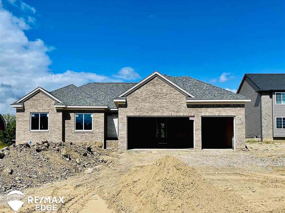 1st image of 1416 Woodlake Ln