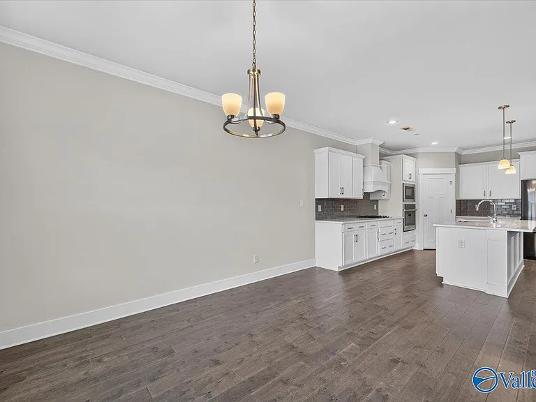100 Bartram Way — Photo 28