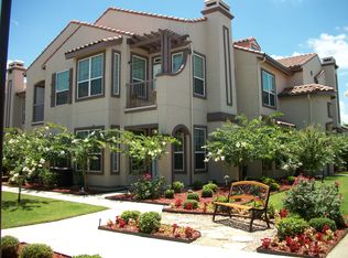 Waxahachie Village Condominiums, Waxahachie, TX 75165