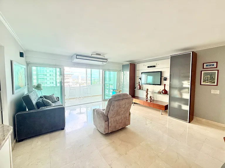 4429 Park Plaza Isla Verde Ave — Photo 5
