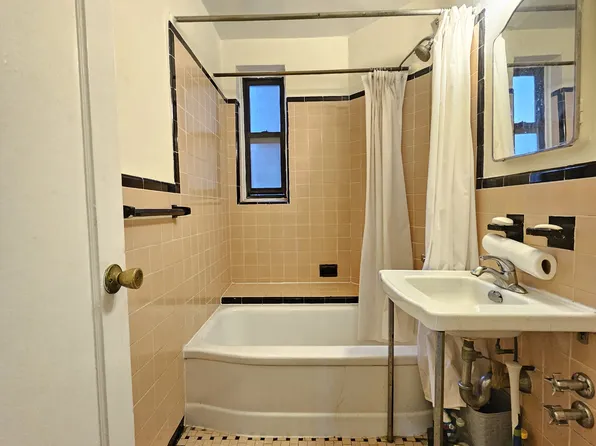 40 89th Street image 7 of 14