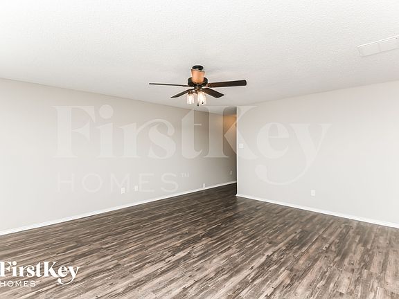 3rd image of 5017 Waterford Dr