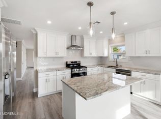 3 Bonaire Drive, Toms River, NJ 08757