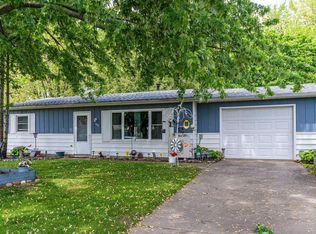 905 Dublin Ln, Angola, IN 46703