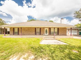 13491 Lakeview Dr, Denham Springs, LA 70726