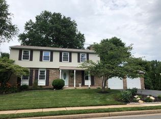 12802 Wrexham Rd, Herndon, VA 20171