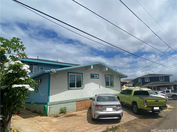 94-73 Leowaena St #94-073, Waipahu, HI 96797