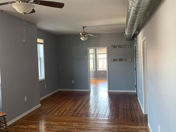 4th image of 249 Liberty St #3