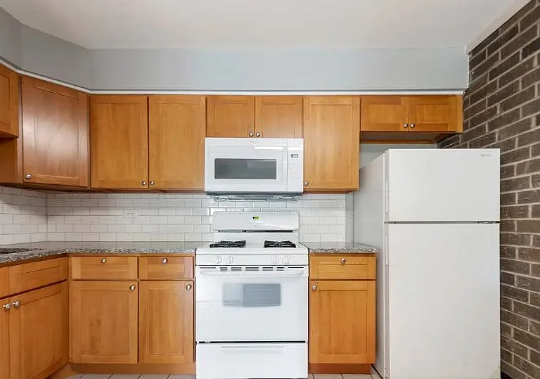 238 E Bailey Rd #J — Photo 13