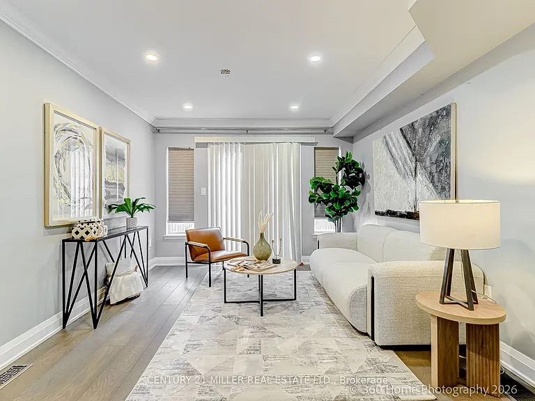 75 Strathaven Dr E #27 — Photo 4