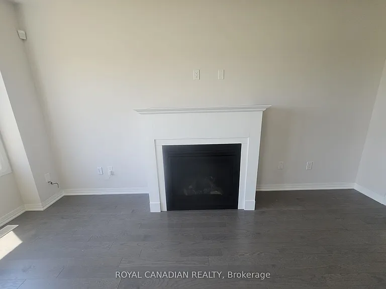 233 Leslie Davis St — Photo 12