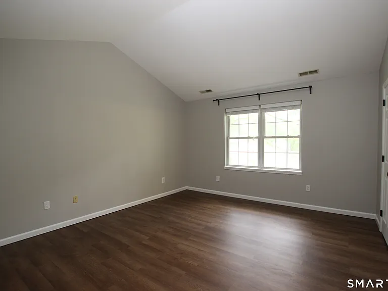 22 Main St #5-32 — Photo 11