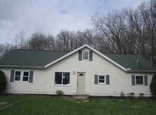 5809 Artwell Dr, Sylvania, OH 43560