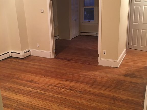 4th image of 6007 Lawndale Ave #2