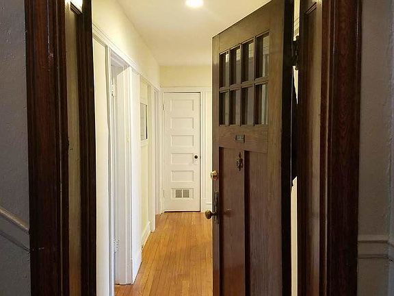 2nd image of 2338 Tower Grove Ave APT 1E