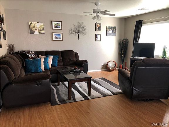 5th image of 9852 S Phoenix Dr