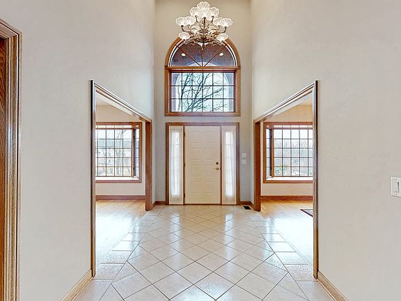 4th image of 11150 Alexis Ln