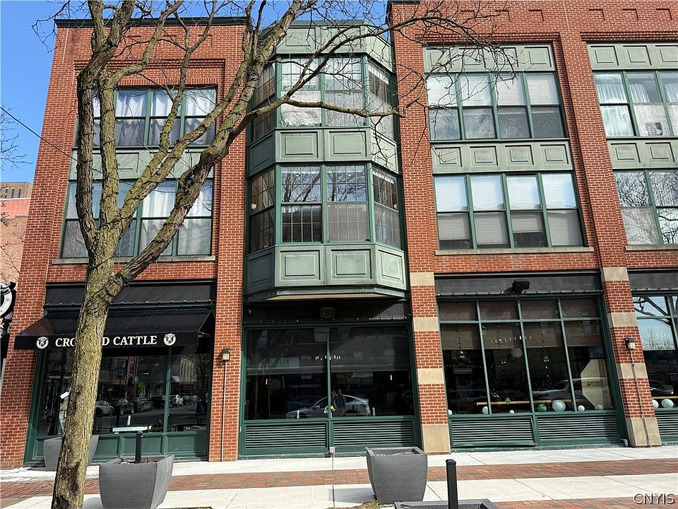 1st image of 133 Walton St APT 105