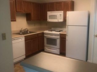 11724 Hidden Lake Dr #344, Saint Louis, MO 63138