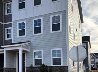 333 Devon Cliffs Dr, Wake Forest, NC 27587