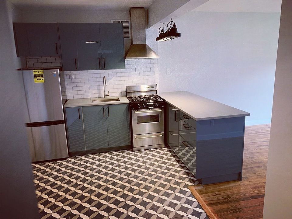 1st image of 4141 51st St APT 6F