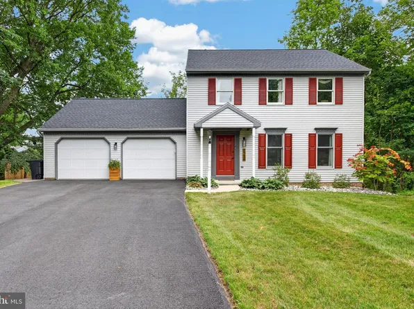 1704 Drummers Ln, Lancaster, PA 17603