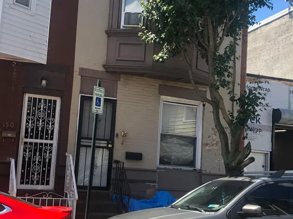 152 W Wishart St, Philadelphia, PA 19133
