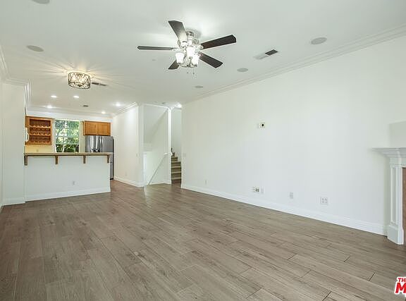 5th image of 37 Tulare Dr