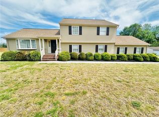 4817 Woodstream Dr, Petersburg, VA 23803
