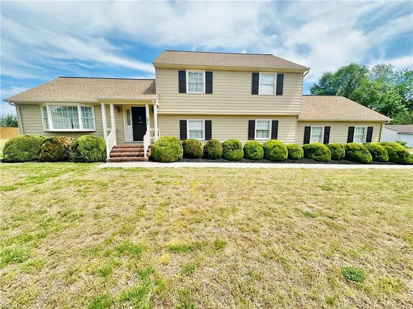 4817 Woodstream Dr, Petersburg, VA 23803