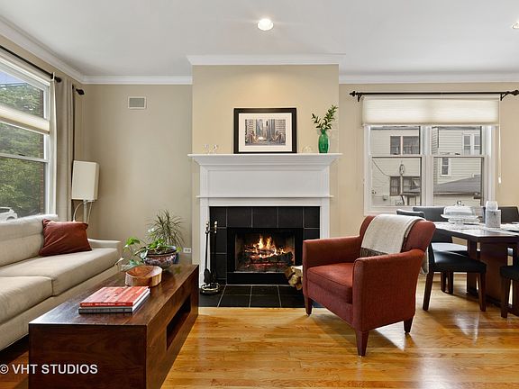 3rd image of 3543 N Bosworth Ave APT A