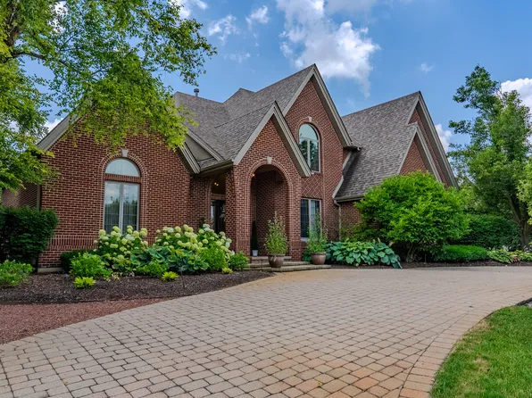 11617 Coach Dr, Mokena, IL 60448