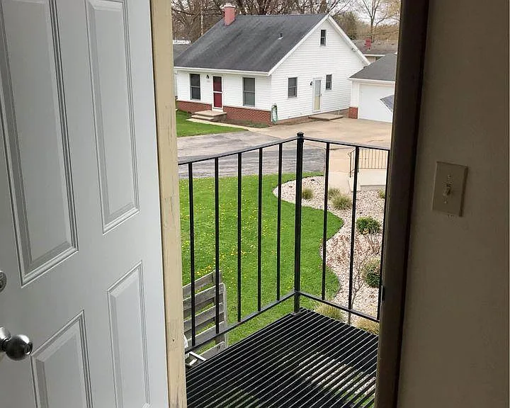 344 Stanley Ct #D — Photo 7