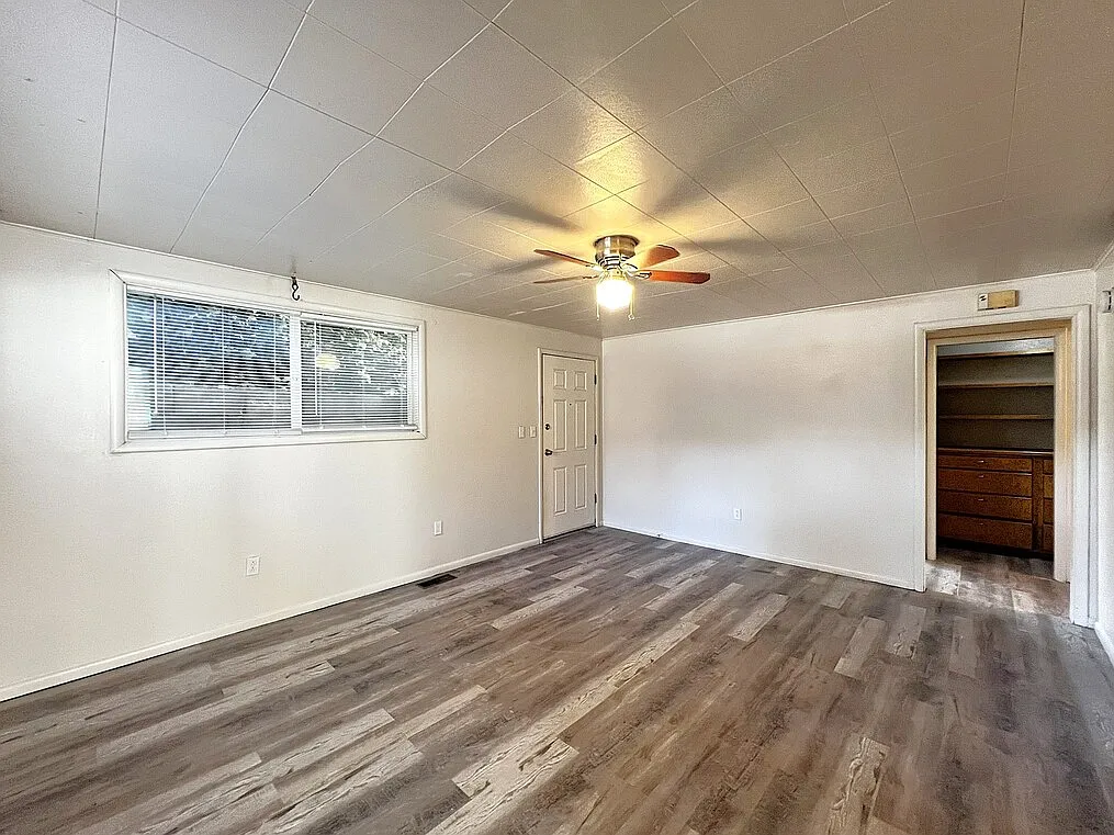 2 bed, 810 sqft, $1,350 — Photo 3