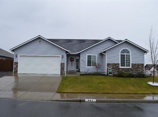643 Sheffield Dr, Eagle Pt, OR 97524