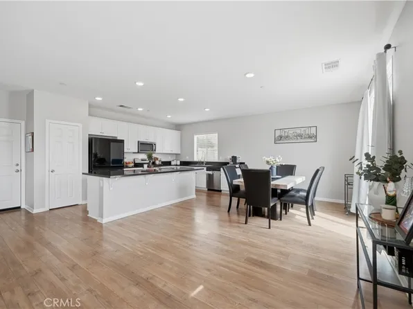 581 Pooish Ave, San Jacinto, CA 92582