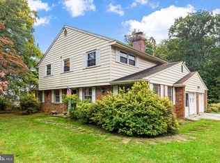 2820 Dogwood Ln, Broomall, PA 19008