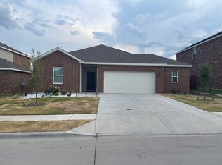 212 Sabine River Rd, Glenn Heights, TX 75154