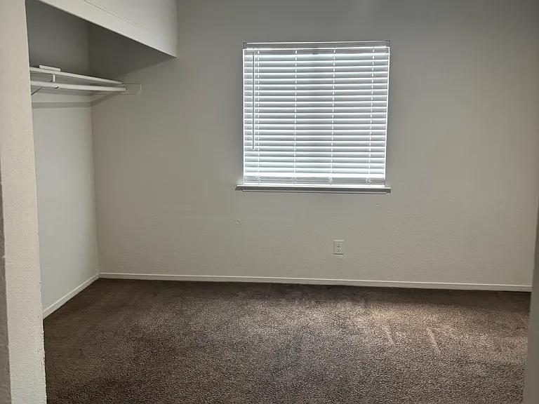 3314 W Shields Ave #201 — Photo 8
