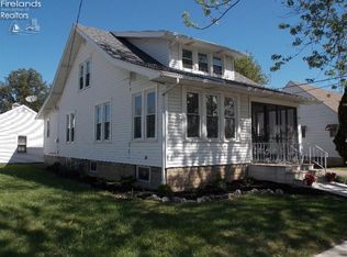 322 W 6th St, Pt Clinton, OH 43452