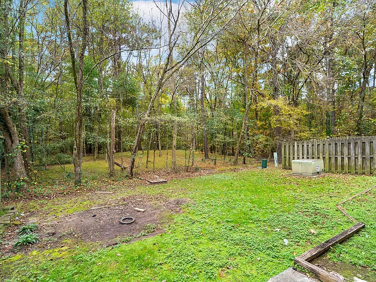 4330 Pin Oak Dr — Photo 16