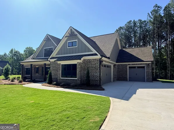 617 Shepherds Xing, Oxford, GA 30054