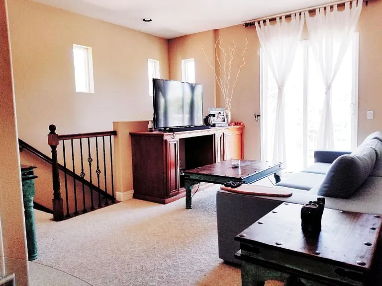 1520 Hillsborough St #1 — Photo 3