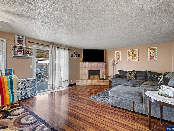 4th image of 4713 Herrin Rd NE