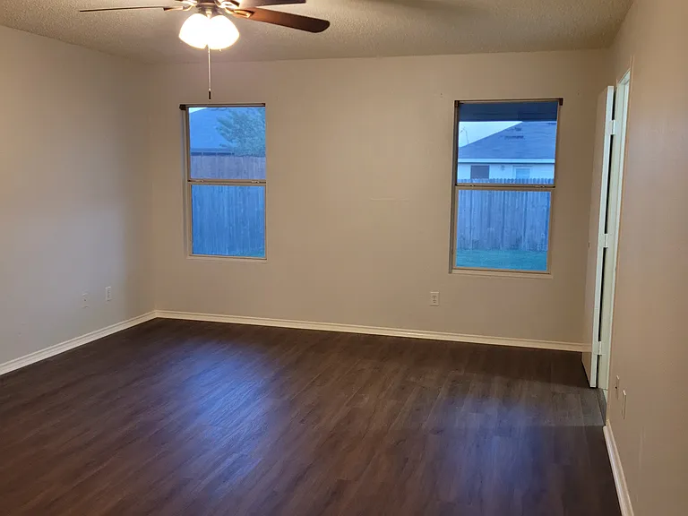 2608 Plantation Dr — Photo 24