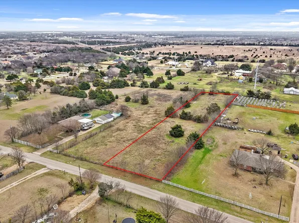 804 Barton Ave, Glenn Heights, TX 75154